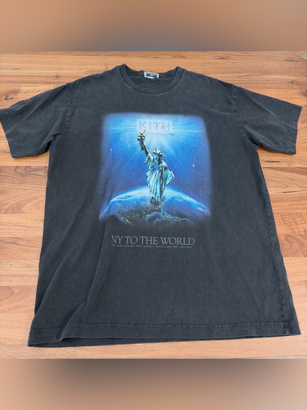 Kith Men’s Graphic Tee L